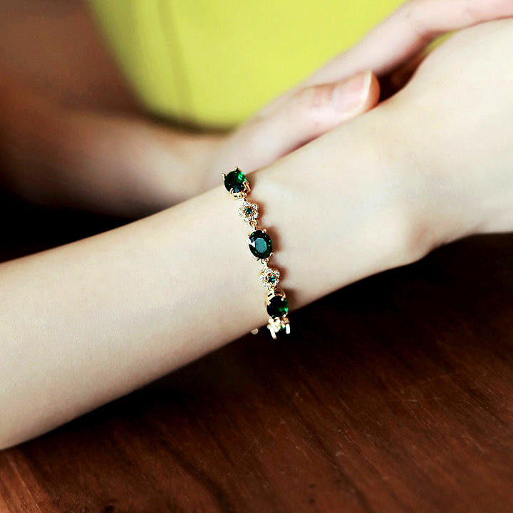 💎 Lanzamiento Exclusivo: La Pulsera de Esmeralda – El Toque Mágico de Carisma y Elegancia 💚